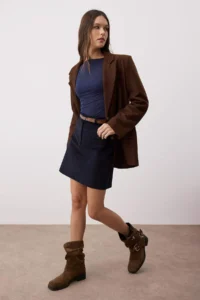 TRENDYOLMiLLA Navy Blue Arched A-line/Life Weaving Ribbed Velvet Mini Skirt - Image 3