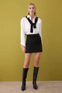 TRENDYOLMİLLA Black Double Belt Detailed A-line/Life Opening Flexible Knitting Skirt - Image 6