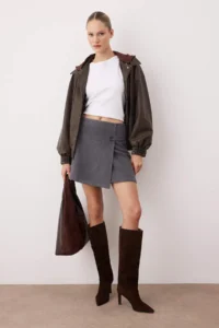 TRENDYOLMiLLA Anthracite Weaving Bowl Mini Skirt - Image 2