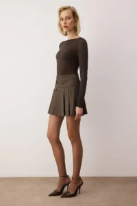 TRENDYOLMiLLA  Special Collection Mink Checkered Waist Detailed pleated Short Skirt - Image 4