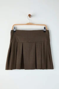 TRENDYOLMiLLA  Special Collection Mink Checkered Waist Detailed pleated Short Skirt - Image 9