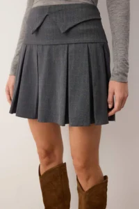 TRENDYOLMiLLA  Special Collection Navy Blue Checkered Waist Detailed pleated Short Skirt - Image 3