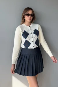 TRENDYOLMiLLA Gray pleated Mini Weaving Casual/Daily Skirt - Image 9