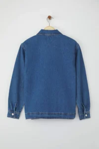 TRENDYOLMİLLA Mavi Zipper Detailed Denim Shirt - Image 6