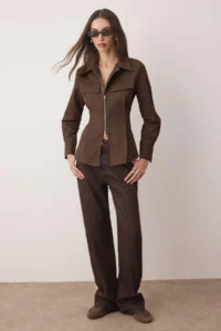 TRENDYOLMİLLA Dark Brown Zipper Detailed Shirt - Image 3