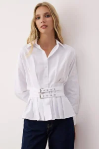 TRENDYOLMİLLA White Belt Detailed Pleated Shirt