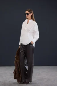 TRENDYOLMİLLA Trendyol Studio White Ayarlanabilir Oversized Asymmetric Cotton Poplin Shirt - Image 2