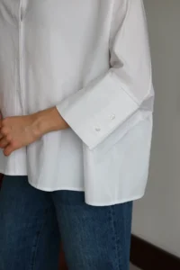 TRENDYOLMİLLA White Wide Cuff Oversized Weaving Shirt - Image 3
