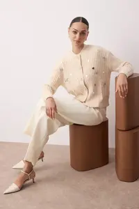 TRENDYOLMİLLA Stone sequined Mother of pearl buttoned Soft textured Knitwear Cardigan - Image 2