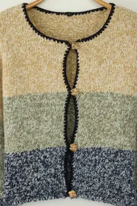 TRENDYOLMİLLA Indigo Button Detailed Crop Soft textured Color Blocked Knitwear Cardigan - Image 6