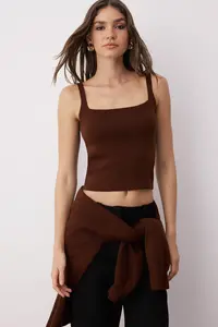 TRENDYOLMİLLA Brown Button Detailed 2 Sets Viral Knitwear Cardigan-Blouse Set - Image 2