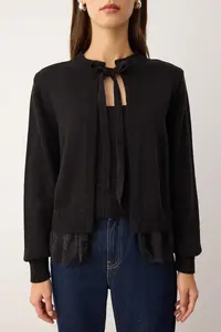 TRENDYOLMİLLA Black 2 Sets Skirt Ucu Lace Garnili Knitwear Cardigan-Blouse Knitwear Cardigan - Image 3