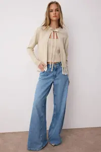 TRENDYOLMİLLA Stone 2 Sets Skirt Ucu Lace Garnili Knitwear Cardigan-Blouse Set - Image 2