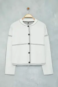 TRENDYOLMİLLA Ecru Premium/Special Yarn Wide Pattern Bomber Jacket Jacket Collar Knitwear Cardigan - Image 5