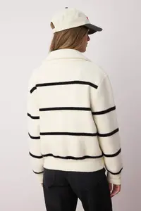 TRENDYOLMİLLA Ecru-Black Striped Zippered Wide Pattern Special Thread Coat Look Knitwear Cardigan - Image 4