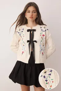 TRENDYOLMİLLA Stone Ribbon Flower Embroidered Knitwear Cardigan