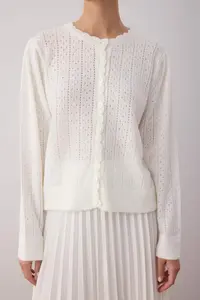 TRENDYOLMİLLA Ecru Soft textured Cellular Knitwear Cardigan - Image 3