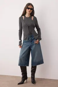 TRENDYOLMİLLA Anthracite V-neck Mercerized Look Knitwear Cardigan-Blouse Set - Image 2