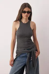 TRENDYOLMİLLA Anthracite V-neck Mercerized Look Knitwear Cardigan-Blouse Set - Image 3