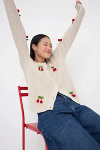TRENDYOLMİLLA Teen Stone Fruit Embroidered Soft textured Knitwear Cardigan