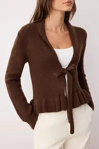 TRENDYOLMİLLA Brown Crop V-neck Soft textured with flywheel Knitwear Cardigan - Image 3