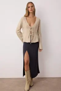 TRENDYOLMİLLA Mink Soft textured Binding Detailed Knitwear Cardigan - Image 2