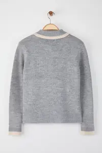 TRENDYOLMİLLA Teen Gray Premium/Special Yarn Baklava Patterned Ribbon Detailed Polo Shirt Collar Knitwear Cardigan - Image 5