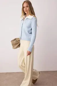 TRENDYOLMİLLA Mavi Crop/Short Fur Collared Hair Knitting Knitwear Cardigan - Image 2