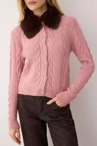 TRENDYOLMİLLA Pink Crop Fur Detailed Fitted/Bodysuit hugging Knitwear Cardigan - Image 3