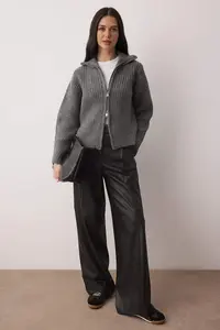 TRENDYOLMİLLA Wardrobe Essentials Anthracite Zippered Soft textured Wide Pattern Knitwear Cardigan| - Image 2