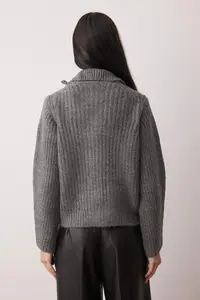 TRENDYOLMİLLA Wardrobe Essentials Anthracite Zippered Soft textured Wide Pattern Knitwear Cardigan| - Image 4