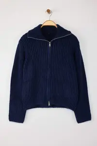 TRENDYOLMİLLA Wardrobe Essentials Navy Blue Zippered Soft textured Wide Pattern Knitwear Cardigan| - Image 5