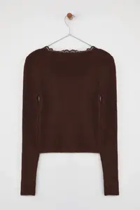 TRENDYOLMİLLA Brown Crop Lace Garnished Square Neck Soft textured Bodysuit hugging Knitwear Cardigan - Image 6