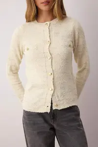 TRENDYOLMİLLA Beige gradient Patterned Soft textured Knitwear Cardigan - Image 3