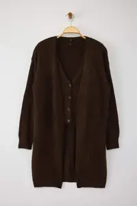 TRENDYOLMİLLA Brown 2 Sets V-neck Wide Pattern Soft textured Cardigan-Vest Knitwear Cardigan - Image 5