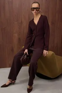TRENDYOLMİLLA Special Collection Brown V-neck Mercerized Look Premium Yarn Knitwear Cardigan - Image 2