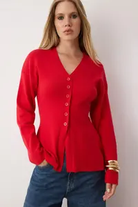 TRENDYOLMİLLA Red V-neck Mercerized Look Premium Yarn/Special Yarn Knitwear Cardigan - Image 2