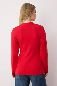 TRENDYOLMİLLA Red V-neck Mercerized Look Premium Yarn/Special Yarn Knitwear Cardigan - Image 5