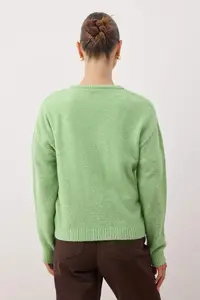 TRENDYOLMİLLA Wardrobe Essentials Light Green Soft textured Knitwear Cardigan | - Image 4