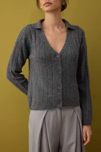 TRENDYOLMİLLA Anthracite Woolly Basic Polo Shirt Collar Knitwear Cardigan | - Image 3