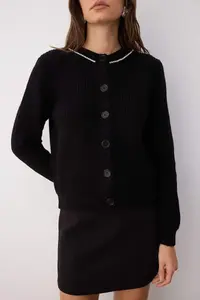 TRENDYOLMİLLA Black Stone Embroidered Soft textured Knitwear Cardigan - Image 3