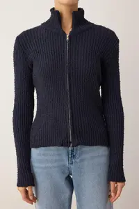 TRENDYOLMİLLA Wardrobe Essentials Navy Blue Zippered Dog collar Soft textured Cotton Knitwear Cardigan - Image 3