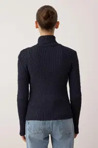 TRENDYOLMİLLA Wardrobe Essentials Navy Blue Zippered Dog collar Soft textured Cotton Knitwear Cardigan - Image 4