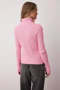 TRENDYOLMİLLA Wardrobe Essentials Pink Zippered Dog collar Soft textured Cotton Knitwear Cardigan - Image 4
