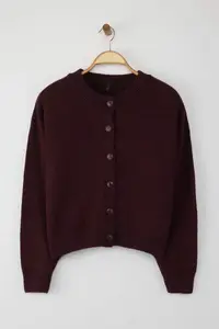 TRENDYOLMİLLA Wardrobe Essentials Burgundy Alpaca Wool Blend Wide Pattern Knitwear Cardigan | - Image 5