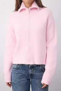 TRENDYOLMİLLA Wardrobe Essentials Pink Soft textured Wide Pattern Zippered Knitwear Cardigan | - Image 3