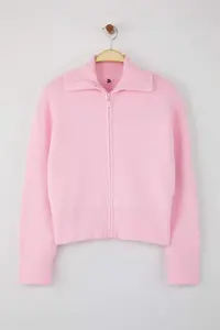 TRENDYOLMİLLA Wardrobe Essentials Pink Soft textured Wide Pattern Zippered Knitwear Cardigan | - Image 5