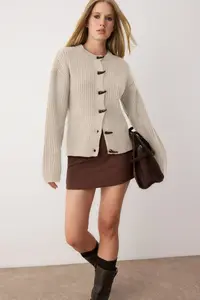 TRENDYOLMİLLA Stone Soft textured Button Detailed Knitwear Cardigan - Image 2