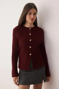 TRENDYOLMİLLA Burgundy Button Detailed Soft textured Slit Detailed Knitwear Cardigan