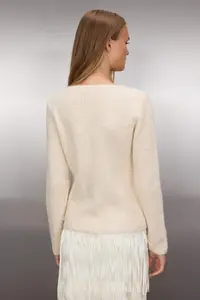 TRENDYOLMİLLA Stone textured Boucle Thread Knitwear Cardigan - Image 4